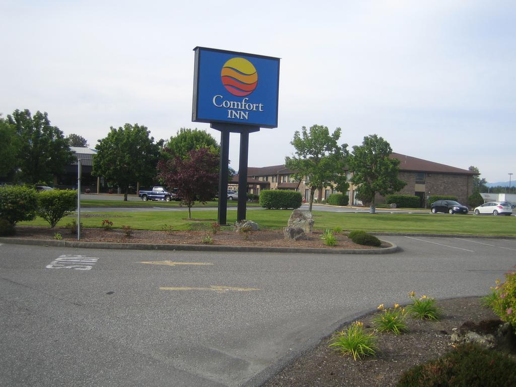 Comfort Inn Chilliwack Extérieur photo
