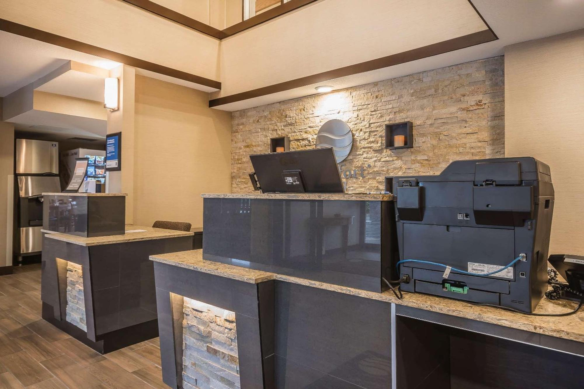 Comfort Inn Chilliwack Extérieur photo