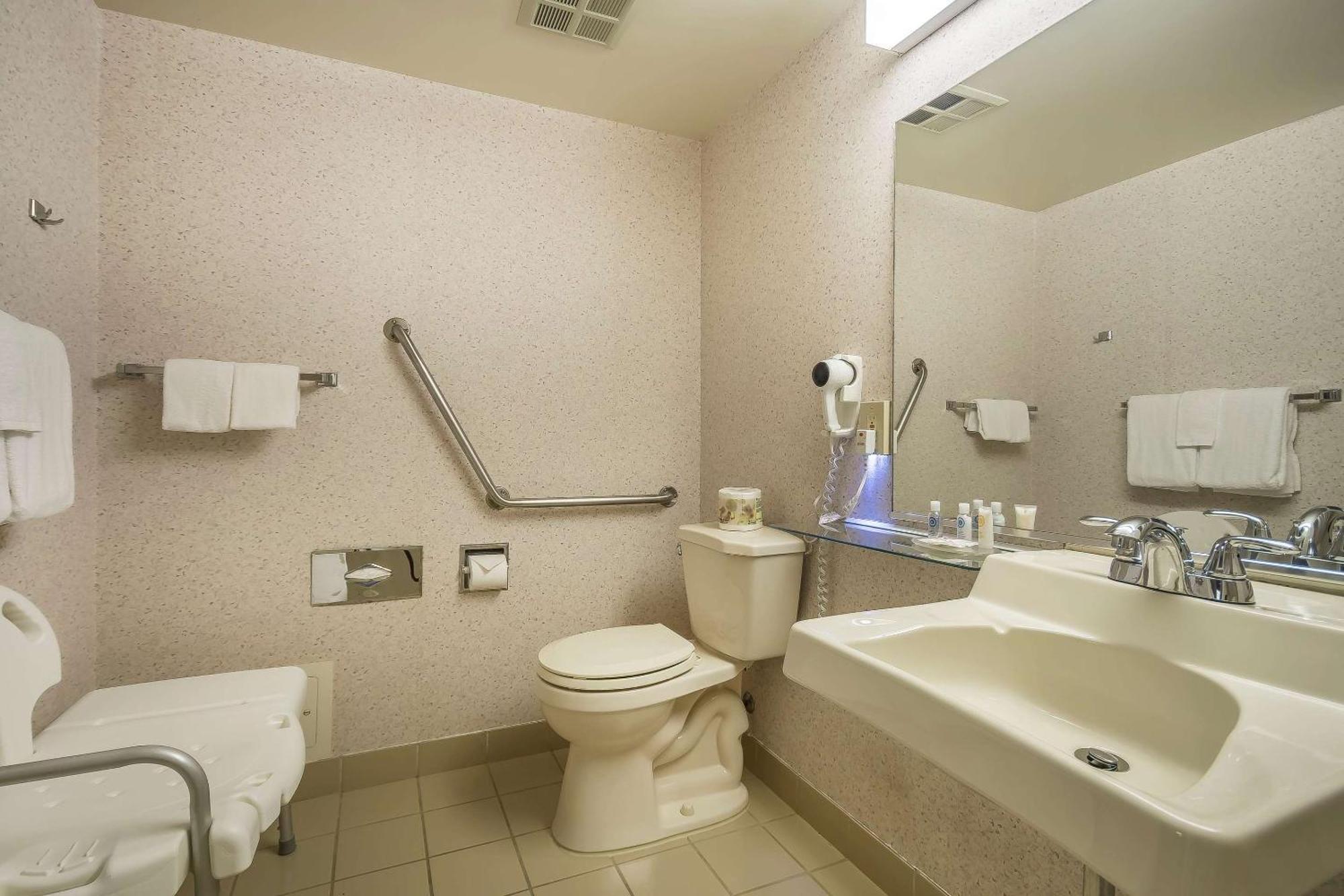 Comfort Inn Chilliwack Extérieur photo